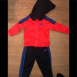 Adidas sweatsuit